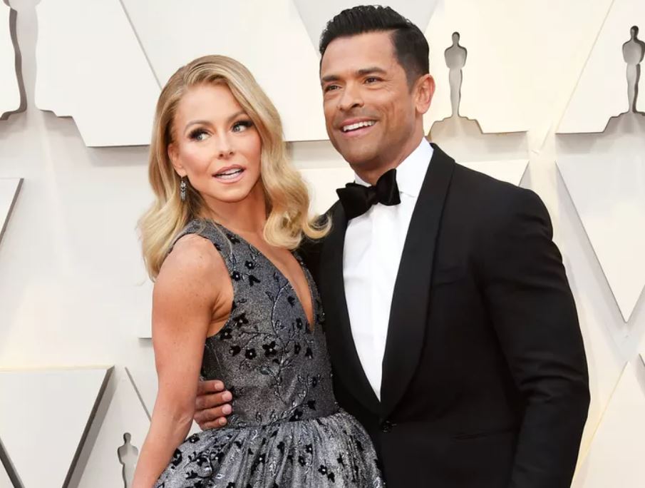 Kelly Ripa opens up about her husband "It's very hard being married to someone who..."